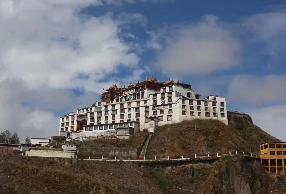 西藏赞丹寺1