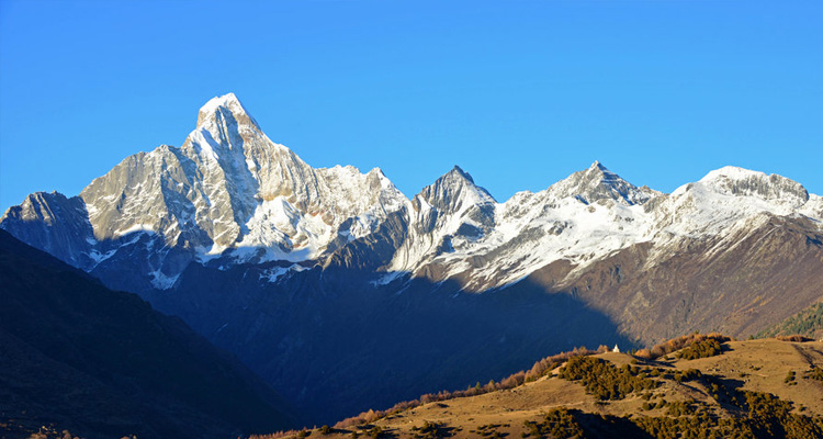 稻城亚丁+鱼子西+木格措 5 日游